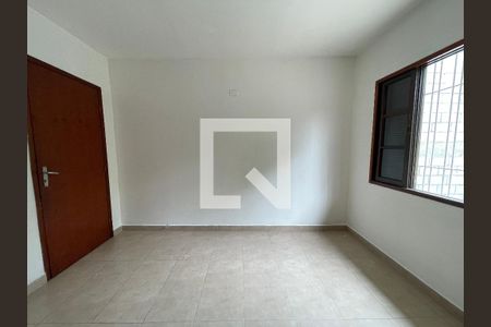 Quarto 2 de casa para alugar com 2 quartos, 80m² em Vila Antonio, São Paulo