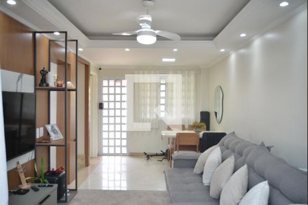 Sala de casa à venda com 3 quartos, 120m² em Vila Metalúrgica, Santo André