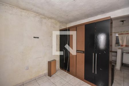 Quarto de casa para alugar com 1 quarto, 64m² em Parque Maraba, Taboão da Serra