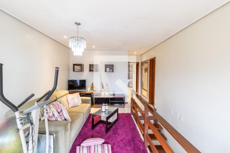 Sala de casa à venda com 3 quartos, 250m² em Hípica, Porto Alegre