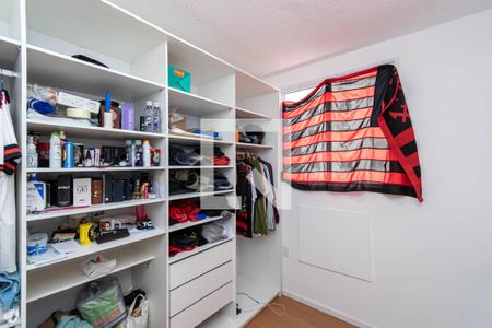 Quarto 1 de apartamento para alugar com 2 quartos, 43m² em Ramos, Rio de Janeiro
