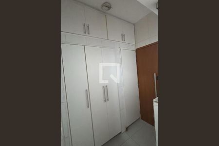 Apartamento à venda com 3 quartos, 130m² em Centro, Belo Horizonte