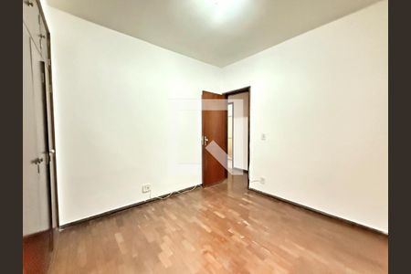 Apartamento à venda com 3 quartos, 130m² em Gutierrez, Belo Horizonte