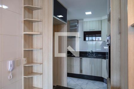 Cozinha de apartamento para alugar com 3 quartos, 86m² em Vila Galvão, Guarulhos