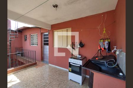 Quintal de casa à venda com 10 quartos, 373m² em Jardim Botucatu, São Paulo