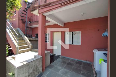 Quintal de casa à venda com 10 quartos, 373m² em Jardim Botucatu, São Paulo