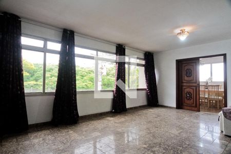 Sala de casa para alugar com 4 quartos, 350m² em Jardim Sao Bento, São Paulo