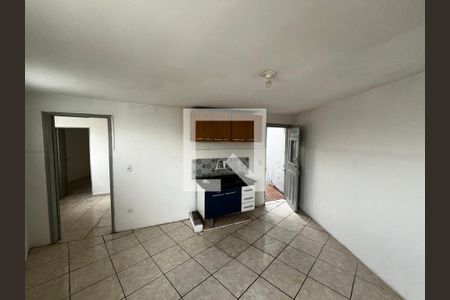 Cozinha de casa para alugar com 2 quartos, 40m² em Jardim Rossin, São Paulo