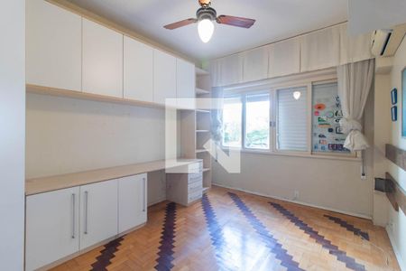 Quarto 1 de apartamento à venda com 2 quartos, 90m² em Santana, Porto Alegre