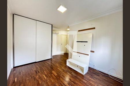 Suíte 1 de apartamento à venda com 3 quartos, 140m² em Vila Olímpia, São Paulo