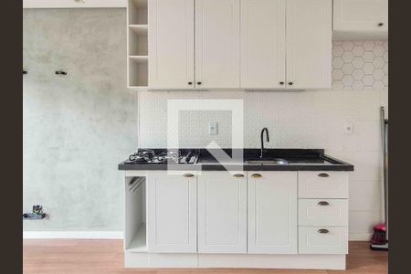 Sala e Cozinha de apartamento para alugar com 1 quarto, 28m² em Ferreira, São Paulo