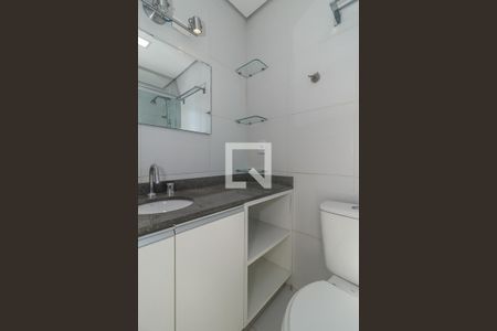 Banheiro da Suíte de apartamento para alugar com 2 quartos, 135m² em Cristo Redentor, Porto Alegre