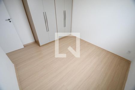 Quarto 1 de apartamento para alugar com 2 quartos, 47m² em Mansões Santo Antônio, Campinas