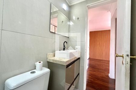 Banheiro de apartamento para alugar com 1 quarto, 40m² em Vila Paulista, São Paulo