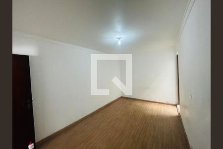 Quarto de casa para alugar com 1 quarto, 70m² em Vila Galvão, Guarulhos