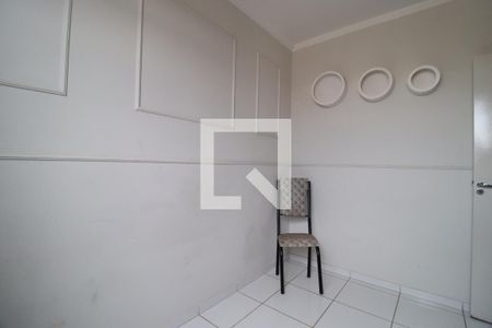 Quarto 1 de apartamento para alugar com 2 quartos, 44m² em Jaraguá, Uberlândia
