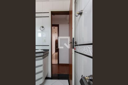Banheiro da Suíte 1 de apartamento à venda com 3 quartos, 130m² em Castelo, Belo Horizonte
