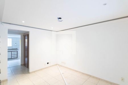 Sala de casa para alugar com 2 quartos, 90m² em Campo Grande, Rio de Janeiro