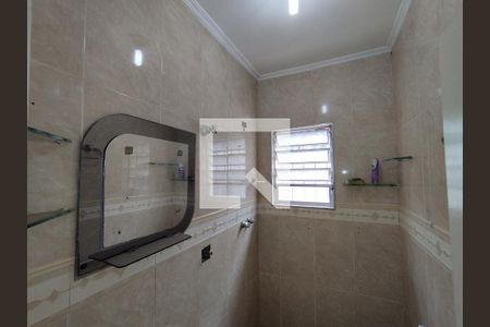 Banheiro - torneira de casa à venda com 4 quartos, 140m² em Vila Brasilina, São Paulo