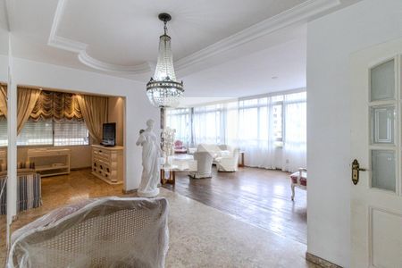 Hall de Entrada de apartamento para alugar com 3 quartos, 220m² em Higienópolis, São Paulo