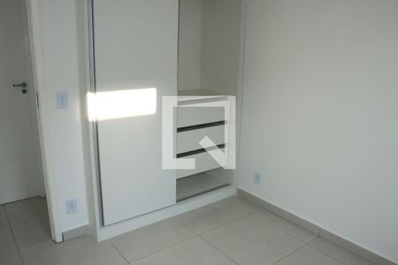 Quarto 1 de casa de condomínio para alugar com 2 quartos, 60m² em Centreville, Cotia