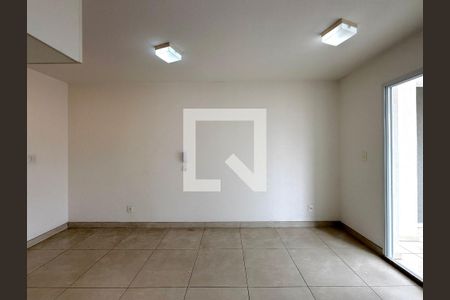 Sala de kitnet/studio para alugar com 1 quarto, 35m² em Chácara Santo Antônio (zona Sul), São Paulo