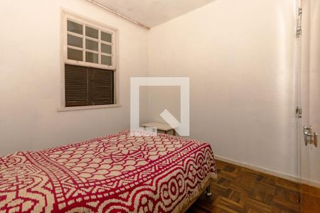 Quarto 2 de casa para alugar com 2 quartos, 120m² em Passo d’Areia, Porto Alegre