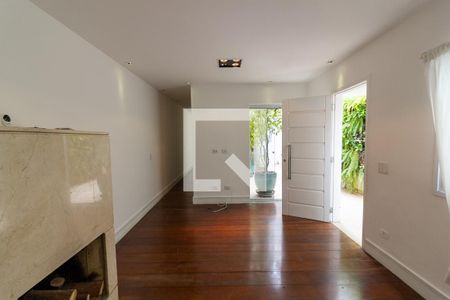 Sala de Estar de casa de condomínio para alugar com 3 quartos, 152m² em Campo Belo, São Paulo