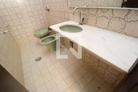 Lavabo de casa para alugar com 4 quartos, 350m² em Fundinho, Uberlândia