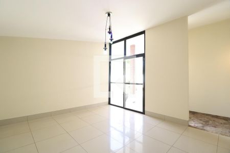 Sala de casa para alugar com 4 quartos, 350m² em Fundinho, Uberlândia