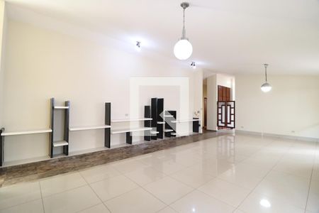 Sala 2 de casa para alugar com 4 quartos, 350m² em Fundinho, Uberlândia