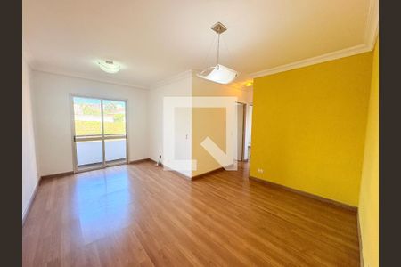 Sala de apartamento para alugar com 3 quartos, 67m² em Vila Virgínia, Jundiaí