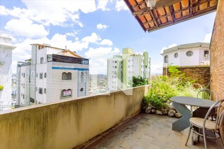 Casa para alugar com 4 quartos, 458m² em São Lucas, Belo Horizonte