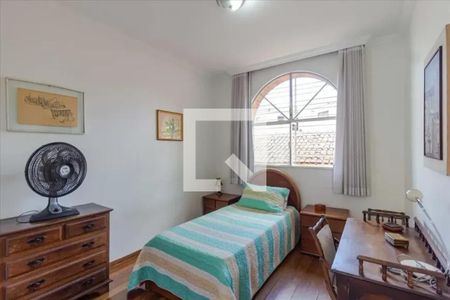 Casa para alugar com 4 quartos, 458m² em São Lucas, Belo Horizonte