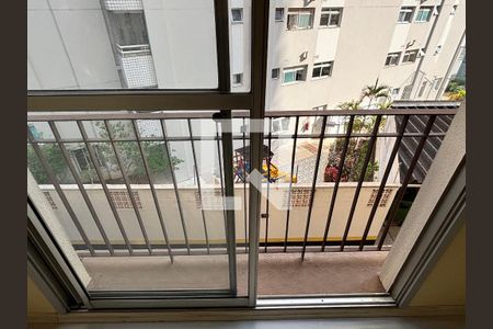 Sala de apartamento para alugar com 2 quartos, 60m² em Parque Imperial, São Paulo