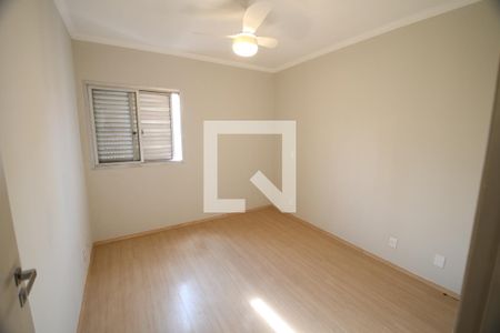 Quarto 2 de apartamento para alugar com 2 quartos, 75m² em Centro, Campinas