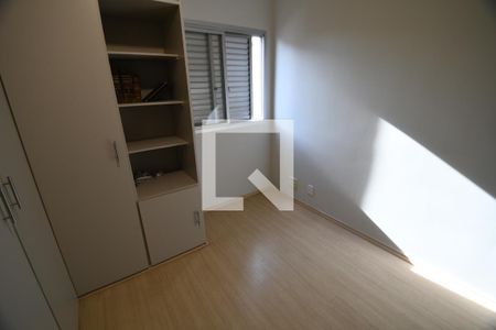 Quarto 1 de apartamento para alugar com 2 quartos, 75m² em Centro, Campinas