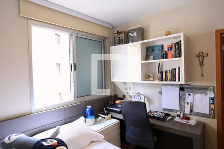 Suíte de apartamento à venda com 2 quartos, 70m² em Santo Antônio, Belo Horizonte