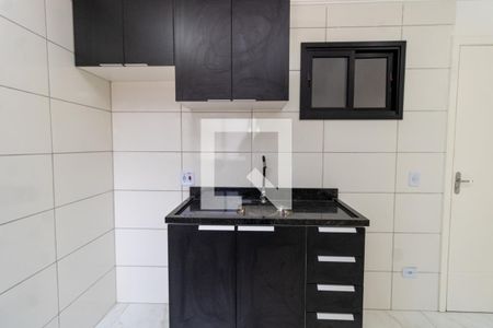 Sala/Cozinha de apartamento para alugar com 1 quarto, 34m² em Vila Medeiros, São Paulo