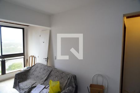 Sala de apartamento para alugar com 2 quartos, 70m² em Barra da Tijuca, Rio de Janeiro