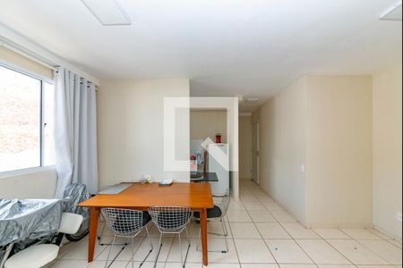 Sala de apartamento para alugar com 2 quartos, 46m² em Buritis, Belo Horizonte