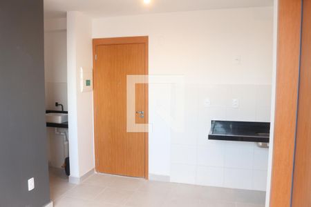 Sala de apartamento para alugar com 2 quartos, 34m² em Vila Palmares, São Caetano do Sul