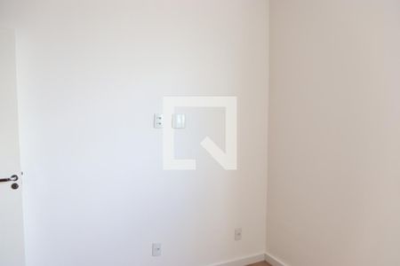 Quarto 01 de apartamento para alugar com 3 quartos, 110m² em Setor Central, Goiânia
