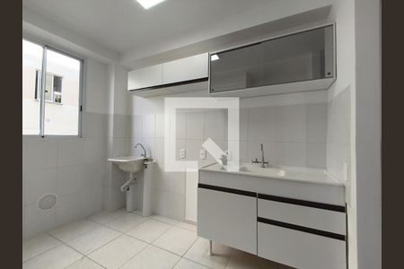 Cozinha e Área de Serviço de apartamento para alugar com 2 quartos, 46m² em Tijuca, Contagem