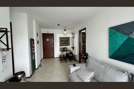Sala de apartamento para alugar com 2 quartos, 80m² em Recreio dos Bandeirantes, Rio de Janeiro