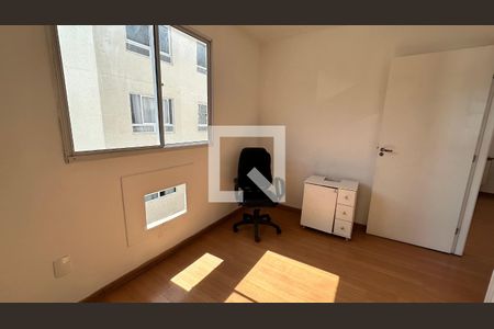 Quarto 1 de apartamento para alugar com 2 quartos, 60m² em Vargem Pequena, Rio de Janeiro