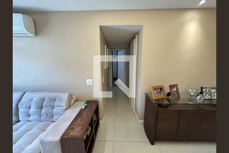 Corredor de apartamento para alugar com 2 quartos, 95m² em Lins de Vasconcelos, Rio de Janeiro