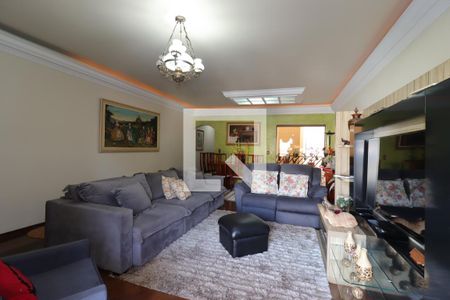 Sala de casa para alugar com 3 quartos, 235m² em Vila Sacadura Cabral, Santo André