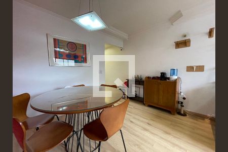 Sala de apartamento à venda com 3 quartos, 68m² em Jardim Pinheiros, São Paulo