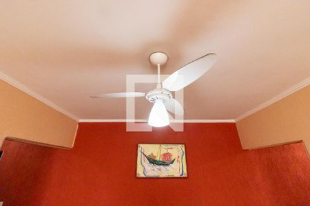 Detalhe da sala de apartamento para alugar com 2 quartos, 80m² em Canto do Forte, Praia Grande